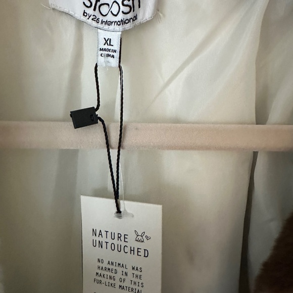 Cowboy cow print faux fur Jacket. NWT - Picture 6 of 7